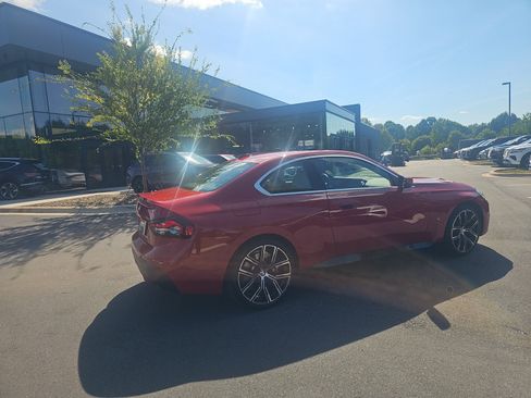 Used 2023 BMW 230i xDrive Coupe w/ Premium Package AWD/4WD image 5