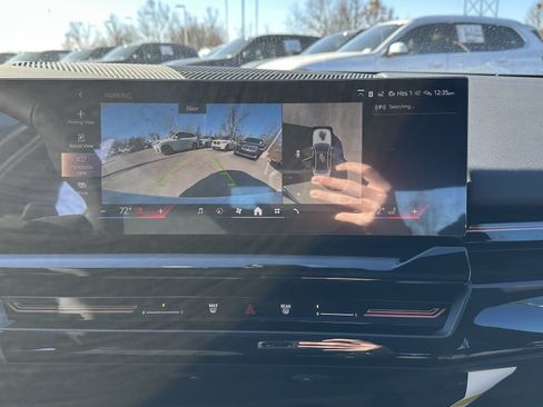 New 2026 BMW 530i xDrive w/ M Sport Package AWD/4WD image 29