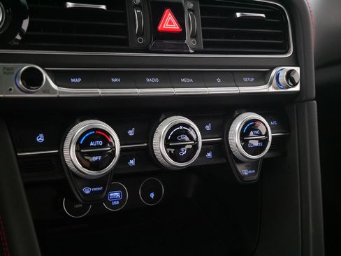 Used 2023 Genesis G70 2.0T w/ Sport Prestige Package image 23