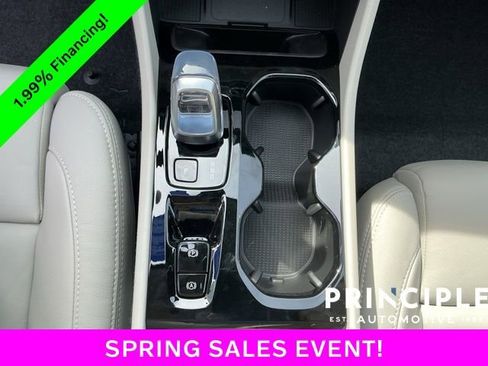 New 2026 Volvo XC40 B5 Plus w/ Protection Package Premier AWD/4WD image 19