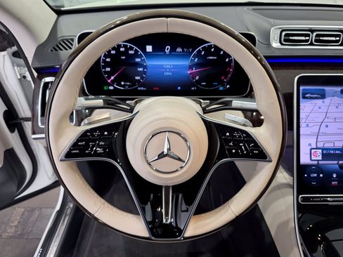 Used 2022 Mercedes-Benz S 500 4MATIC image 13