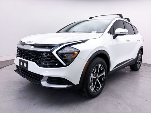 Certified 2023 Kia Sportage EX AWD/4WD image 13