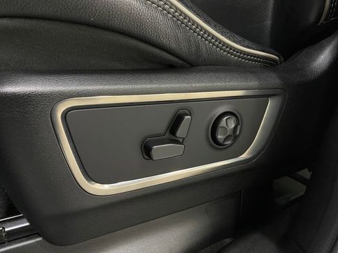 Used 2019 RAM 1500 Limited image 16