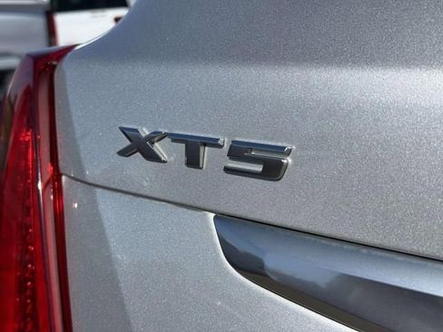 Used 2019 Cadillac XT5 Premium Luxury AWD/4WD image 7