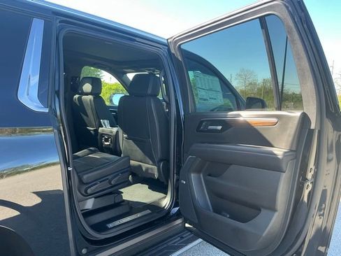 New 2026 Chevrolet Suburban High Country w/ Sun And Tow Package AWD/4WD image 20