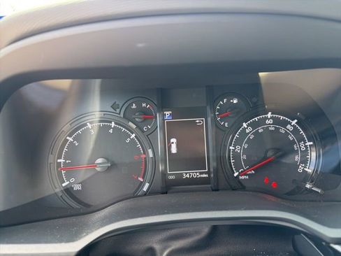 Used 2023 Toyota 4Runner SR5 Premium w/ Moonroof Package AWD/4WD image 6