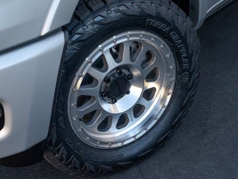 New 2026 RAM 1500 Laramie AWD/4WD image 4