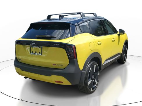 New 2026 Nissan Kicks SR w/ SR Premium Package image 7