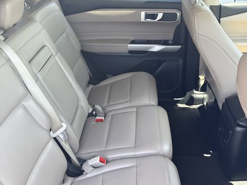 Certified 2023 Ford Explorer XLT w/ Equipment Group 202A image 17