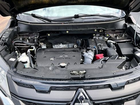 Used 2020 Mitsubishi Outlander Sport ES FWD image 30