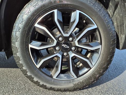 Used 2025 Chevrolet TrailBlazer ACTIV w/ Convenience Package AWD/4WD image 38