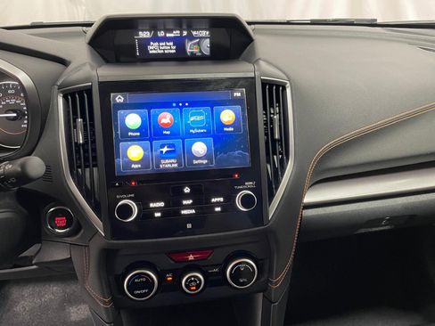 Used 2019 Subaru Crosstrek 2.0i Limited w/ Moonroof Package w/Navigation image 24