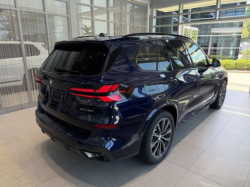 New 2026 BMW X5 xDrive40i w/ M Sport Package AWD/4WD image 6