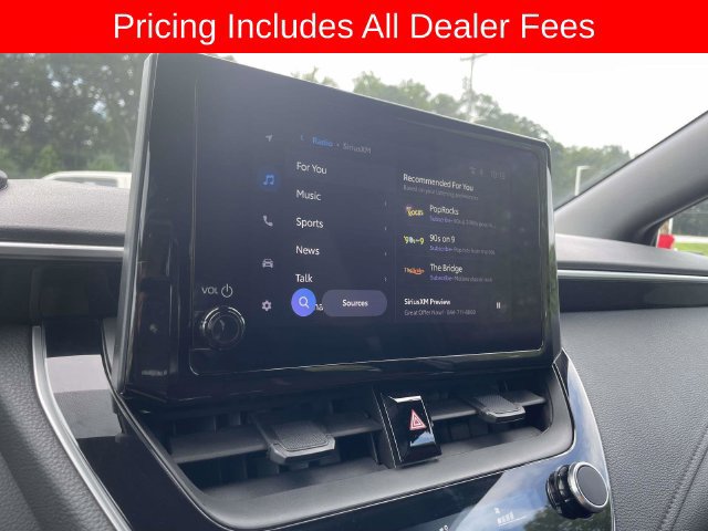 Used 2024 Toyota Corolla SE FWD image 29