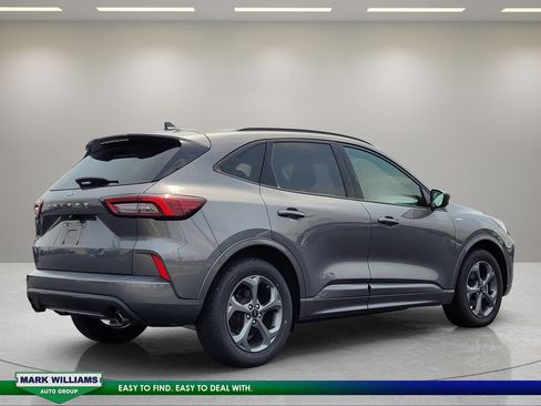 Used 2024 Ford Escape ST-Line FWD image 4