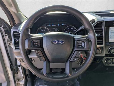 Used 2022 Ford F350 XLT image 11