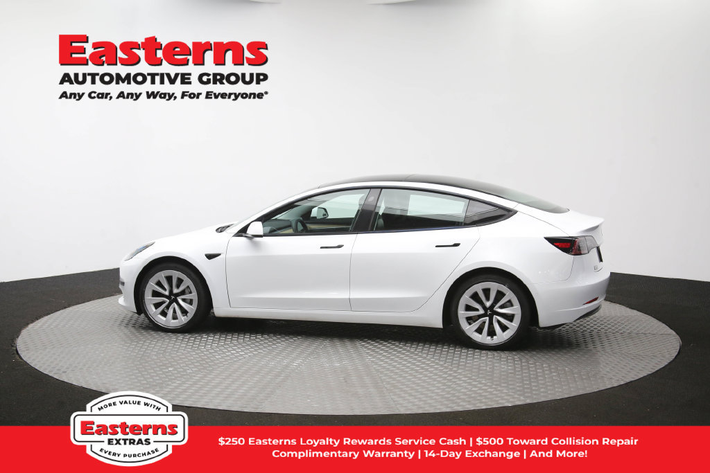 Used 2022 Tesla Model 3 Long Range AWD/4WD image 57