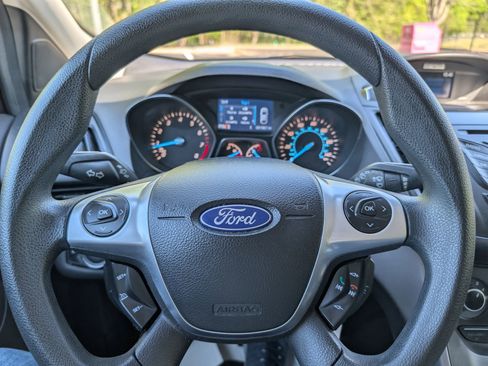 Used 2014 Ford Escape SE image 7