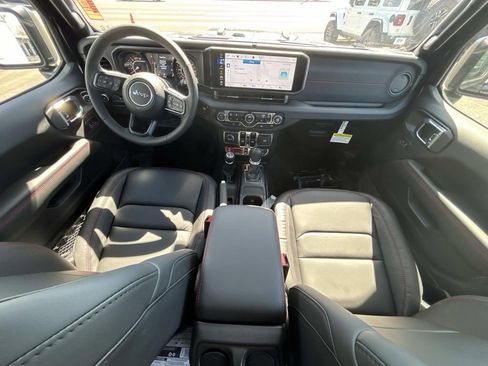 New 2026 Jeep Wrangler Unlimited Rubicon AWD/4WD image 16