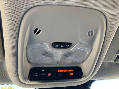 Used 2023 Chevrolet TrailBlazer LT image 51