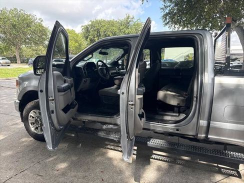 Used 2022 Ford F250 XLT w/ XLT Value Package AWD/4WD image 11