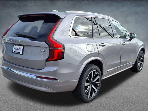 New 2026 Volvo XC90 B5 Core AWD/4WD image 7