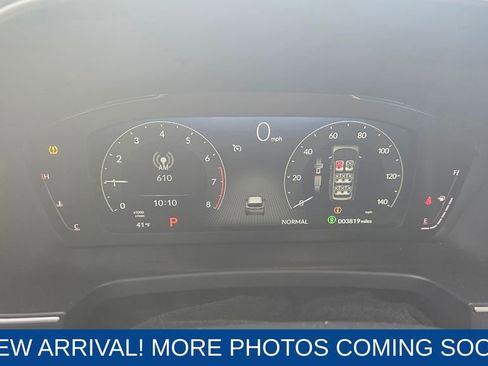 Used 2025 Honda Pilot Elite image 17