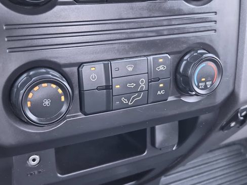 Used 2019 Ford F250 XL w/ Snow Plow Prep Package AWD/4WD image 27