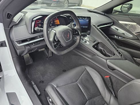 Used 2021 Chevrolet Corvette Stingray Preferred Cpe w/ 2LT image 5