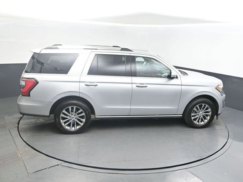 Used 2018 Ford Expedition Limited image 37