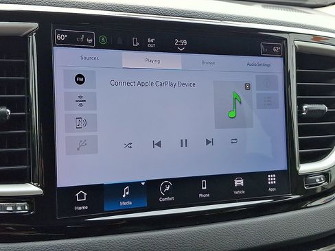 Used 2023 Chrysler Pacifica Touring-L FWD image 18