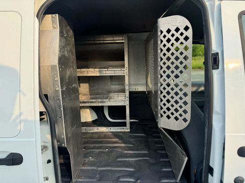 Used 2013 Ford Transit Connect XL image 14