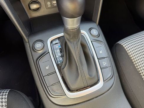 Used 2021 Hyundai Kona SEL w/ Cargo Package image 22