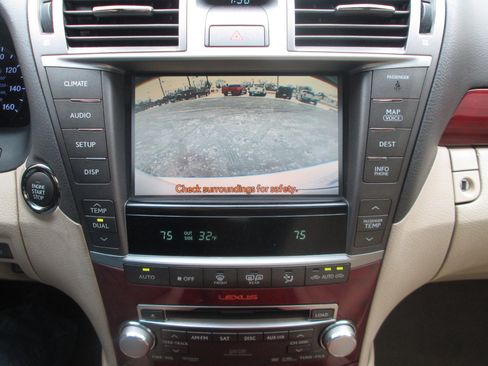 Used 2012 Lexus LS 460 AWD image 15