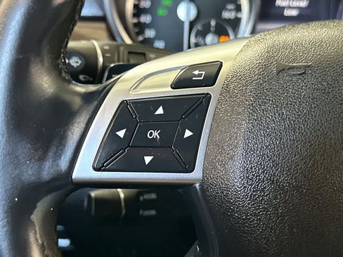Used 2015 Mercedes-Benz ML 350 2WD image 29