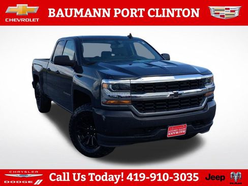 Used 2019 Chevrolet Silverado 1500 W/T w/ WT Convenience Package AWD/4WD image 1
