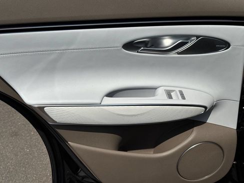 New 2026 Genesis GV70 2.5T Advanced AWD/4WD image 24