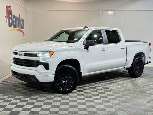 New 2026 Chevrolet Silverado 1500 RST image 2