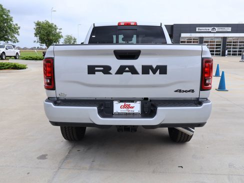 New 2026 RAM 2500 Tradesman AWD/4WD image 21