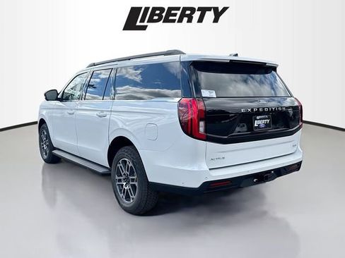 New 2025 Ford Expedition Max Active image 5