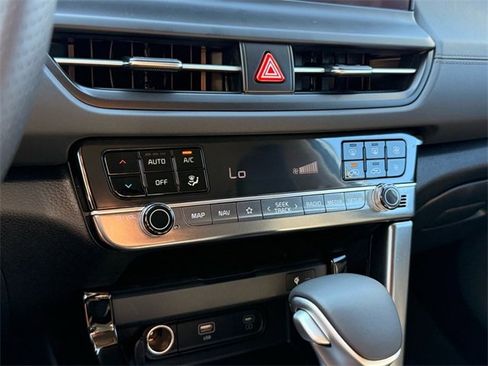New 2026 Kia Seltos SX image 18