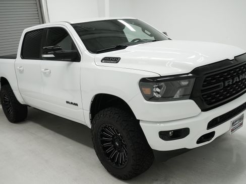 Used 2022 RAM 1500 Lone Star AWD/4WD image 3