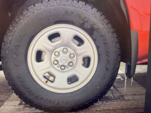 Used 2023 Nissan Frontier S w/ Technology Package image 13