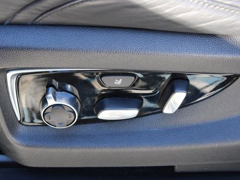 Used 2020 Cadillac Escalade Platinum w/ Escalade Sport Edition image 24