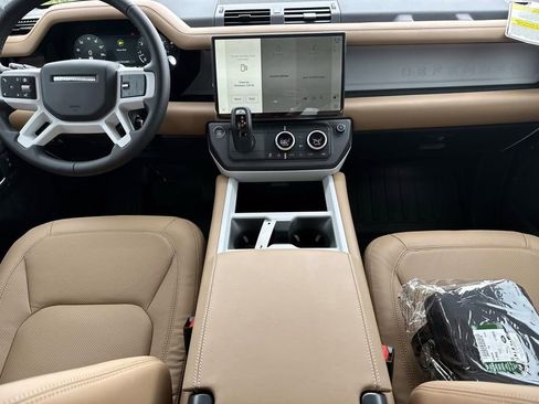 New 2026 Land Rover Defender 110 S AWD/4WD image 13