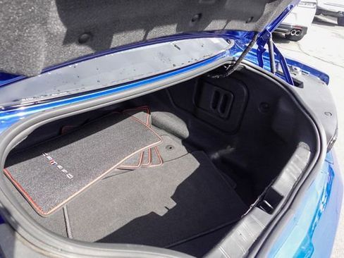 Used 2021 Chevrolet Camaro LT w/ RS Package image 28