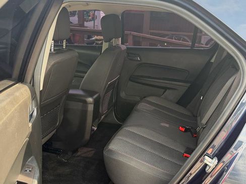 Used 2017 Chevrolet Equinox LS image 8