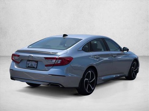 Used 2022 Honda Accord Sport image 5
