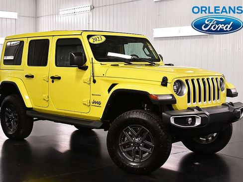 Used 2023 Jeep Wrangler Unlimited Sahara w/ LED Lighting Group AWD/4WD image 1