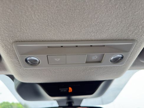 New 2026 Nissan Kicks SV AWD/4WD image 23